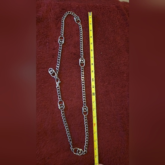 Michael Kors Silver Logo Chain Belt Accessory - Picture 2 of 2